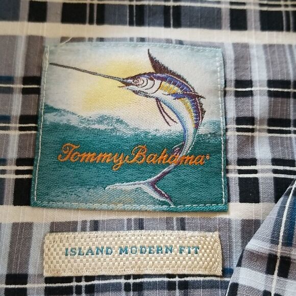 Tommy Bahama Silk Blend Shirt - Picture 11 of 12